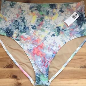 L // NWT// High-Waisted Printed Classic Bikini Swim Bottoms for Women